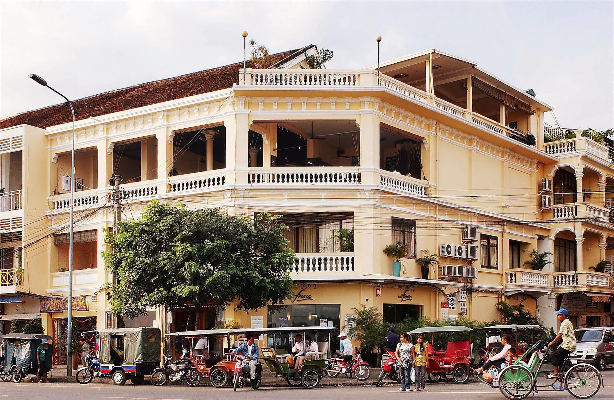 Fcc Phnom Penh Boutique Hotel Buitenkant foto